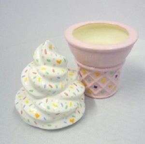Ice cream trinket